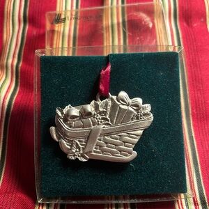 Longaberger 1982 Sleigh Basket Pewter Christmas Ornament NWT